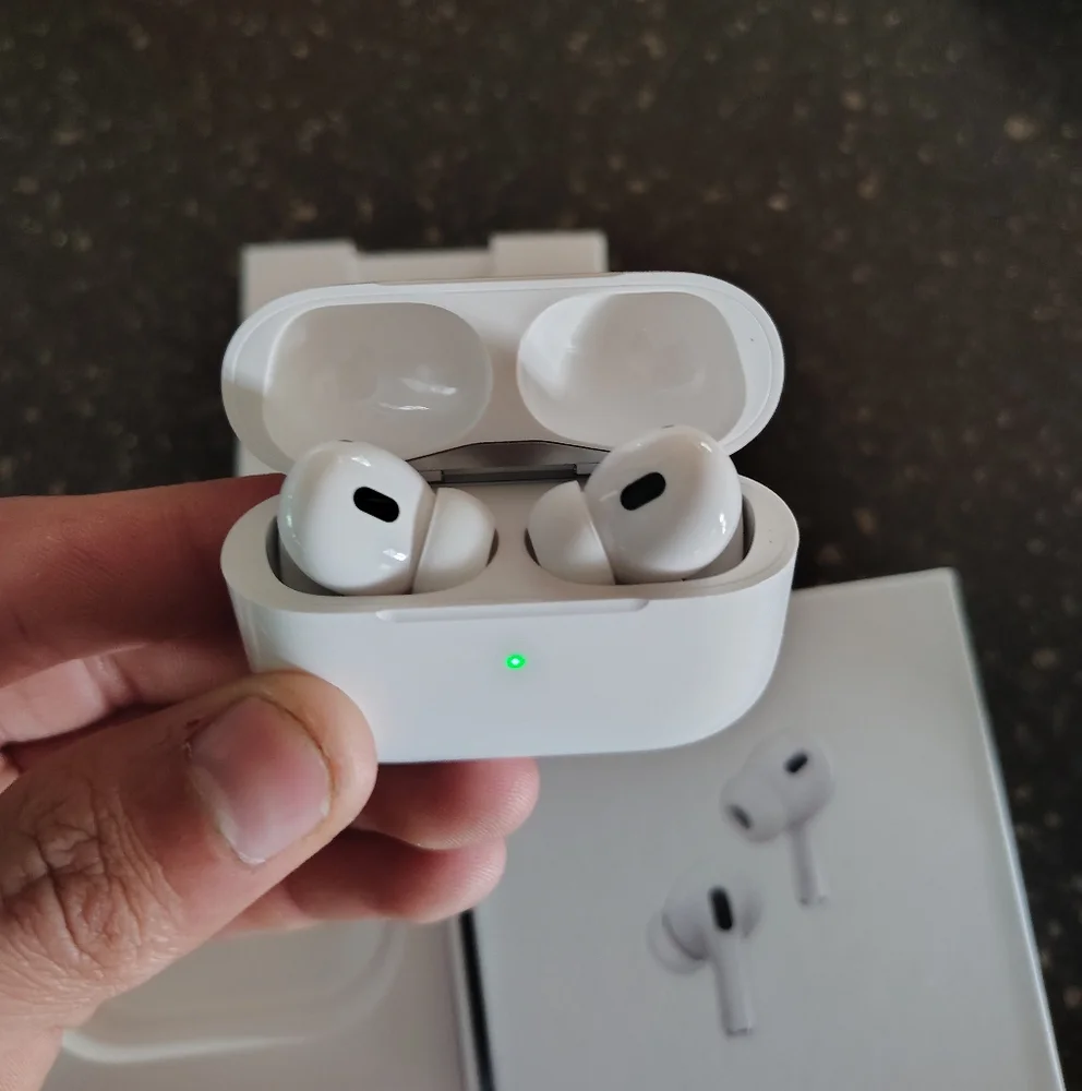 Apple AirPods Pro - White